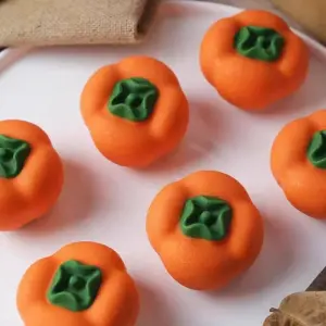 3D PERSIMMON FONDANT SILICONE MOuld (medium)