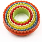 Cake Decor Plastic 5 pcs Round Shaped Plastic Cookie Biscuit Pastry Fondant and Cake Cutter