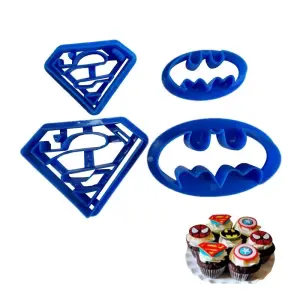 4/piece Superhero Cookie Cutter Set