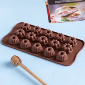 15 cavity flower bunt Chocolate silicone Mould
