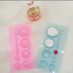 Semi-circular spherical doll back head moUld