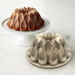 Charlotte Bundt Cake Pan Non-Stick Specialty Round Carbon Steel Baking Mould