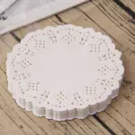 8.5 inch Paper Doilies | Round Placemats | Decorative Accessories | Disposable Paper Mats - White (140 pcs Pack)
