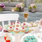 5 Plates Cupcake Display Stand Cake Holder Cupcake stand ( Green )