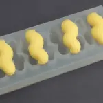 Vedini 8 Cavity Peanut Silicone Fondant Mould