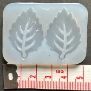 2 Cavity leaf silicone mould