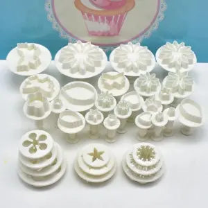 10 Styles Plunger Cutter Set of 33 Pieces
