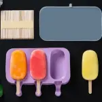 3 Cavity Cakesicle Mould with Lid & 50 Sticks