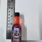 1 PC Non- Edible Miniature Mini Fake Alcohol chivas whisky bottle for cake decoration style 3