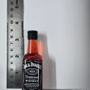 1 PC Non- Edible Miniature Mini Fake Alcohol Jack Daniel whisky bottle for cake decoration style 4