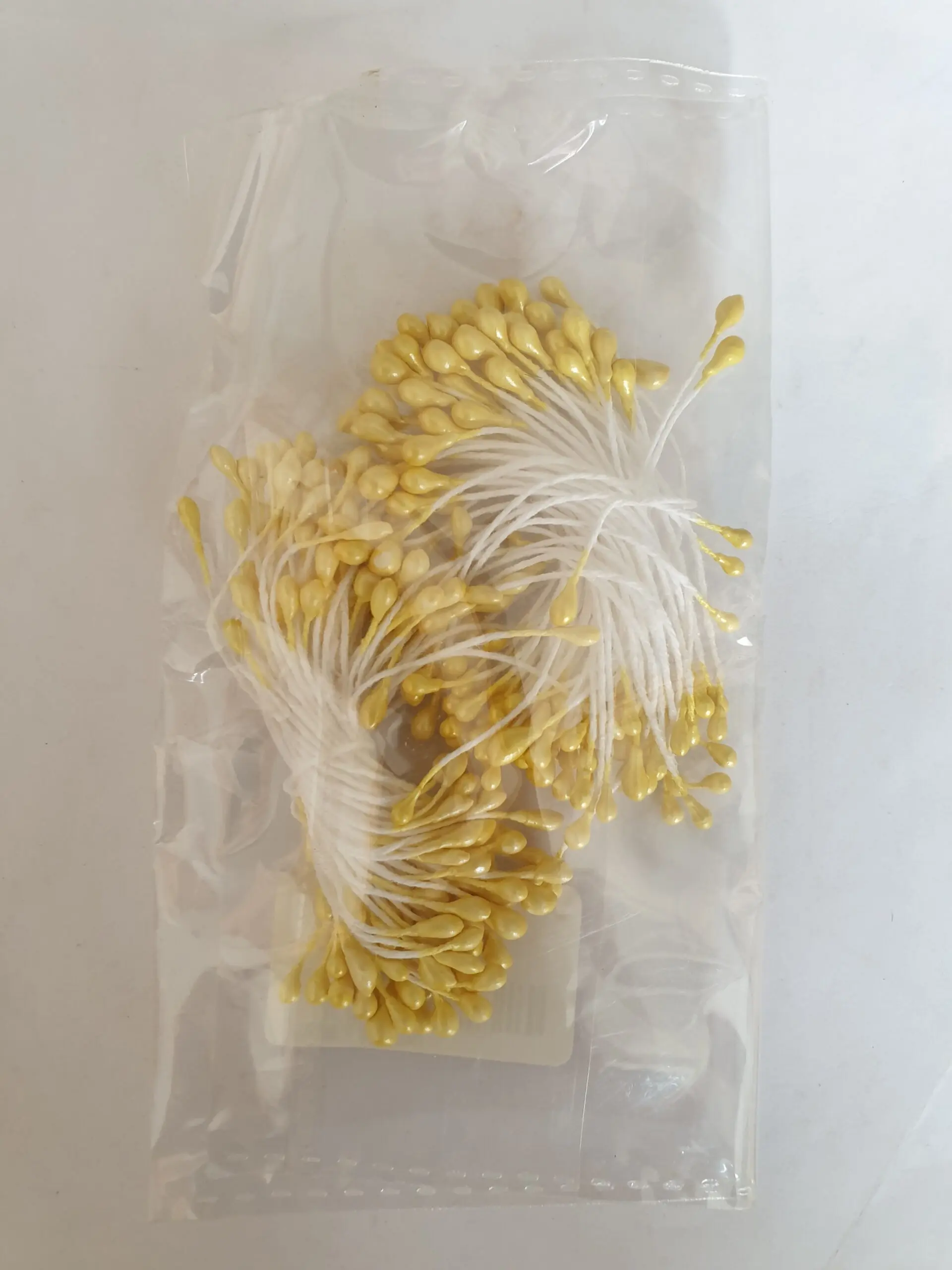 Non-Edible High End Artificial Pollen Stem (yellow)