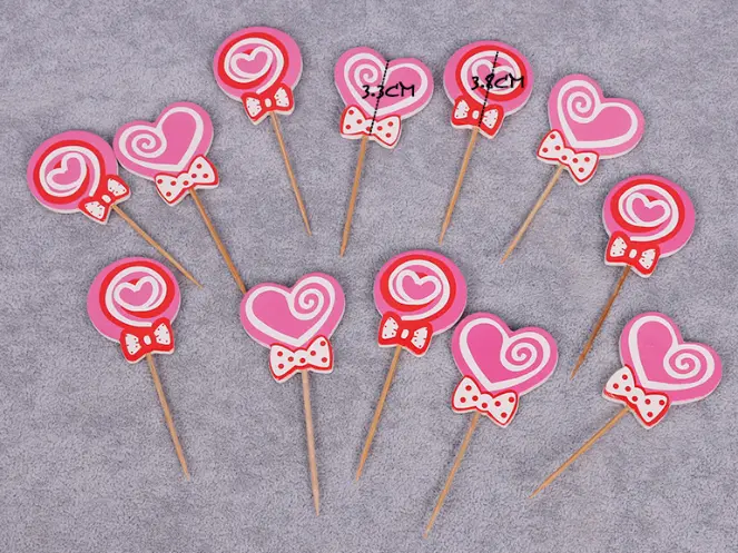 12 pcs heart cupcake cake topper