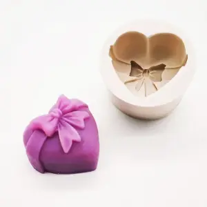 Heart with bow silicone mould