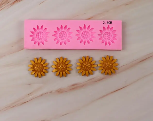 4 Cavity flower silicone mould style 4