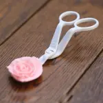 Cake cream Flower lifter Plastic Scissor Cake Decoration