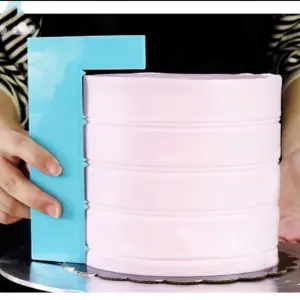 Sawtooth Shape Cake Contour Comb Scraper Fondant Cream Sugarcraft Spatula