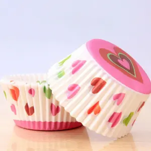100 pcs Colorful Heart theme Cake Cups / Muffin Cups Style 2