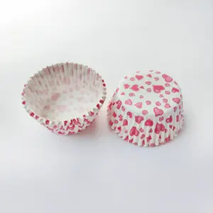 100 pcs Pink hearts theme Cake Cups / Muffin Cups Style 2