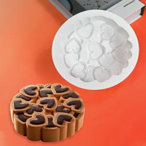 Intertwined Heart Round Silicone Chocolate Mould | Non-Stick Mould for Baking