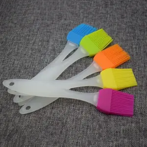 1 PCS Silicone Brush (20 Cm x 4 Cm)