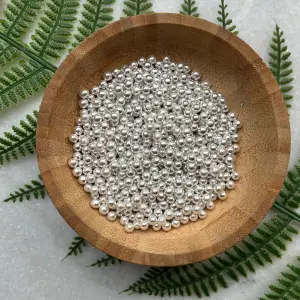 Silver Edible Pearl Sprinklers (2mm) 100gm