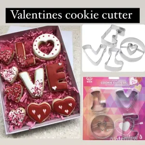 4pcs Love Cookie Cutter plunger set