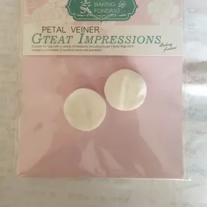 Petal flower veiner mould