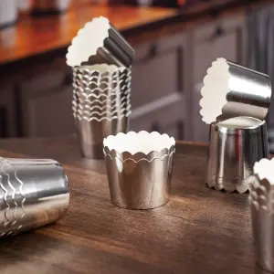 50 Pcs Metallic Silver Cupcake Liners