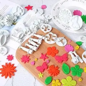 33 Pcs Flower & Leaf Plunger Cutter Set (10 Styles)