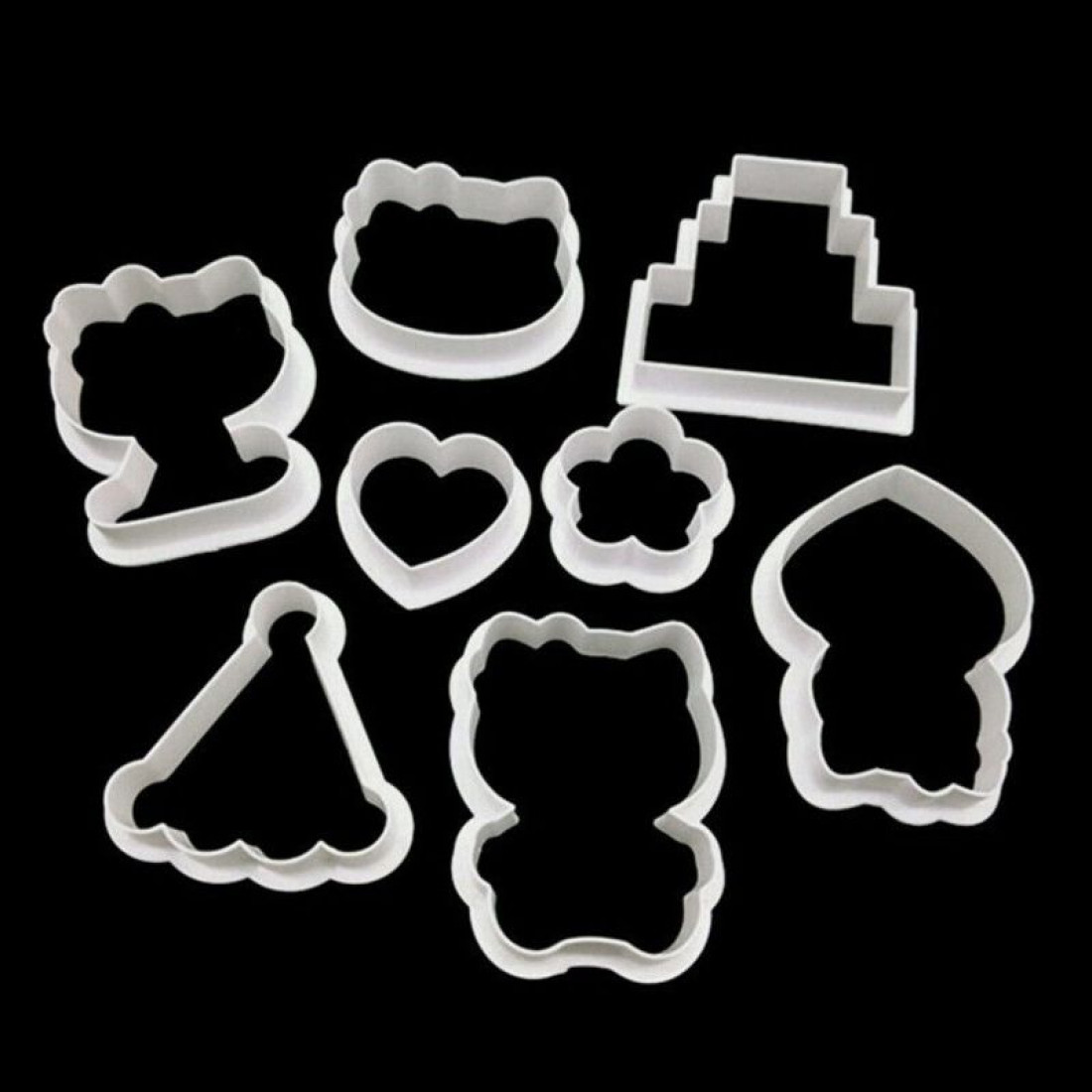 hello-kitty-fondant-cutter-3-1100x1100-1.jpg