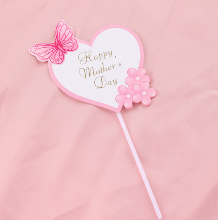 Heart shaped Floral Happy Mothers cake topper